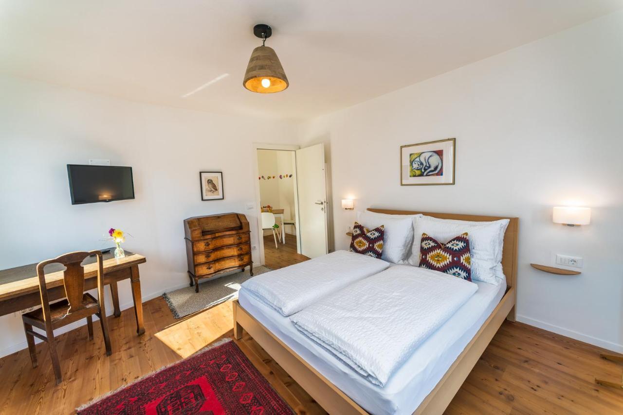Apartment Le Rose Di Marianne - Sud Vahrn Bagian luar foto